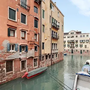 Cannaregio Canal View - Marco Polo By Wonderful Italy Venecia